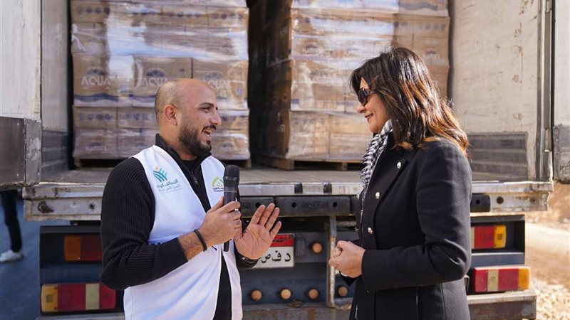 السفيرة نبيلة مكرم