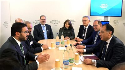 رئيس الوزراء يؤكد تطلع مصر لتوطيد العلاقات بين مصر والبحرين