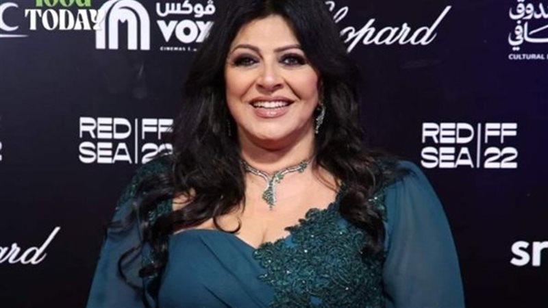 الفنانة هالة صدقي 