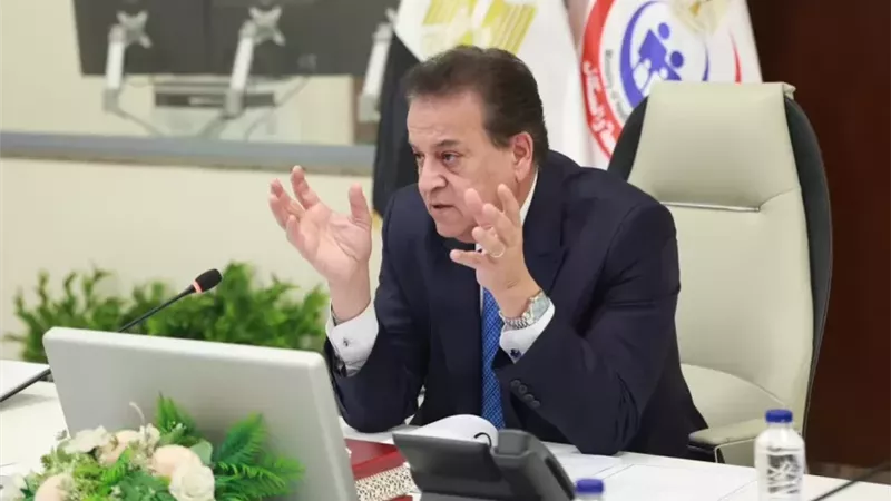 الدكتور خالد عبد الغفار 