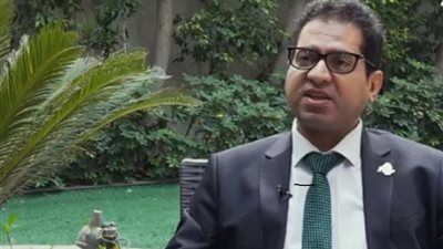 أستاذ طب نفسي يُفجر مفاجأة عن أسباب انتشار ظاهرة العنف داخل المدارس