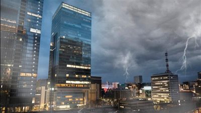 إلغاء الرحلات وتعطيل القطارات.. العاصفة «إيوين» تترك أثرها في المملكة المتحدة