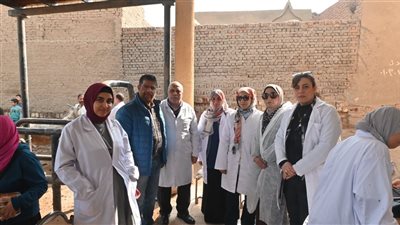 جامعة الفيوم تنظم قافلة بيطرية لصغار المربين بقرية هوارة المقطع 
