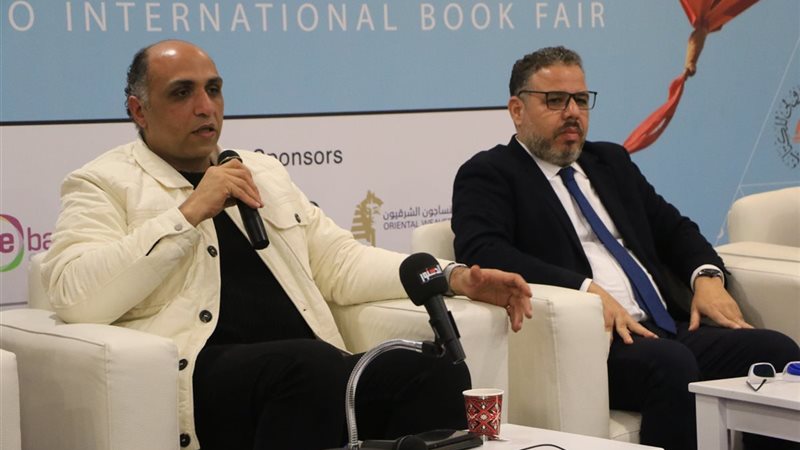 الكاتب وائل السمري مؤلف رواية لعنة الخواجة  