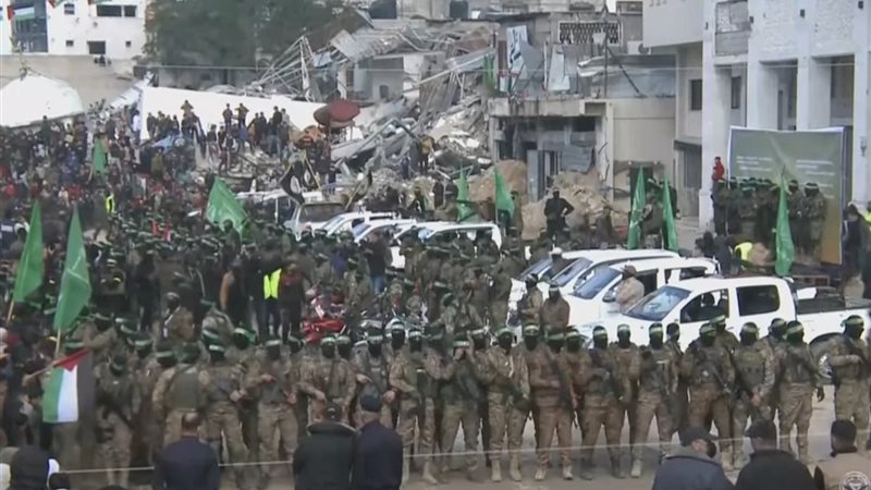 استعدادات قطاع غزة قبل تبادل المحتجزات والأسرى الفلسطينيين
