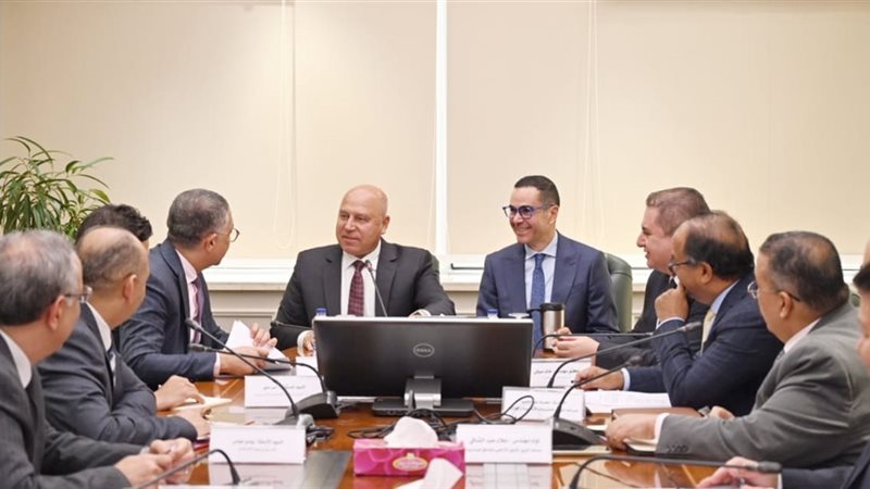 الفريق كامل الوزير نائب رئيس مجلس الوزراء للتنمية الصناعية 