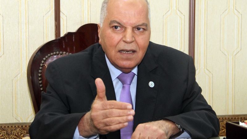 خلف الزناتي نقيب المعلمين