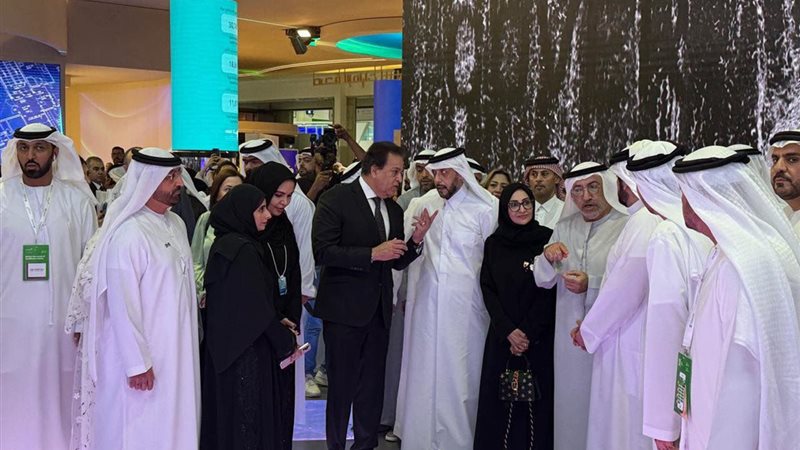 وزير الصحة يشهد افتتاح معرض الصحة العربي بالإمارات