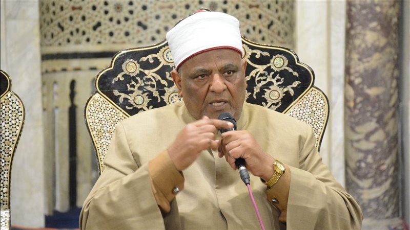 الدكتور عباس شومان