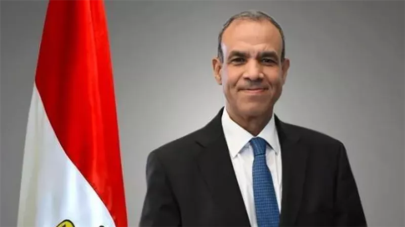 الدكتور بدر عبد العاطي