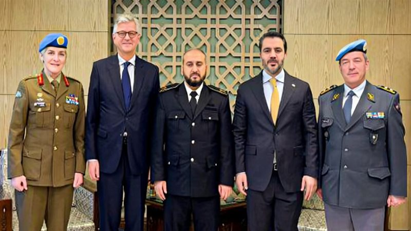 وزير خارجية ودفاع الحكومة الانتقالية في سوريا مع بعثة يوندوف