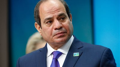 الرئيس السيسي يعزي ترامب والشعب الأمريكي في ضحايا تحطم طائرتين بواشنطن