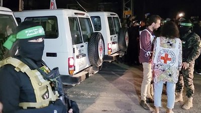 حماس تقرر الإفراج غدا عن ثلاثة محتجزين إسرائيليين في إطار صفقة التبادل