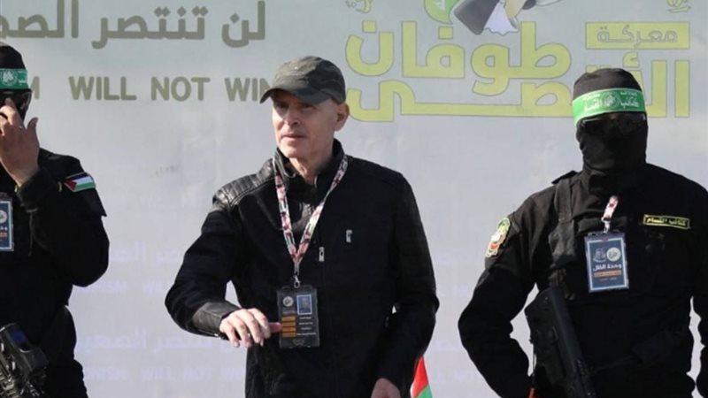 مراسم تسليم المحتجز الإسرائيلي الأمريكي كيث سيجال