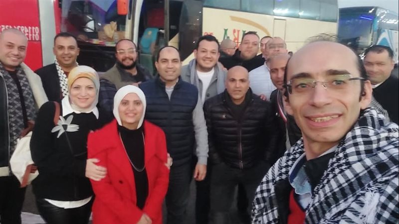 النائب محمد عبدالعزيز 