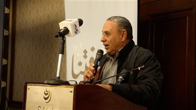 عضو بالشيوخ : الدعوة لمؤتمر يضم كافة الأحزاب لإعلان موقفنا من رفض التهجير