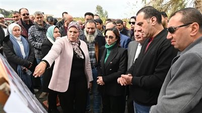 محافظ البحيرة توجه بالمتابعة المستمرة لمشروعات الخطة الاستثمارية للعام الحالي  