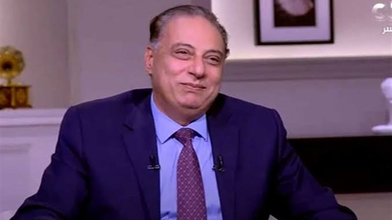الدكتور محمد كمال أستاذ العلوم السياسية بجامعة القاهرة