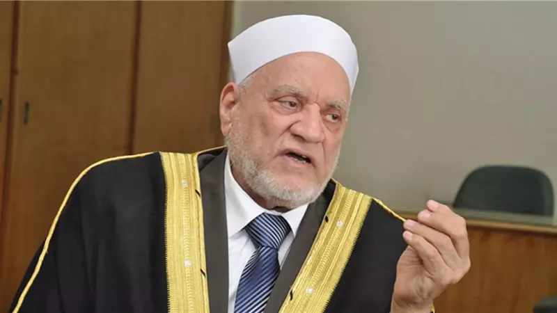 الدكتور أحمد عمر هاشم 