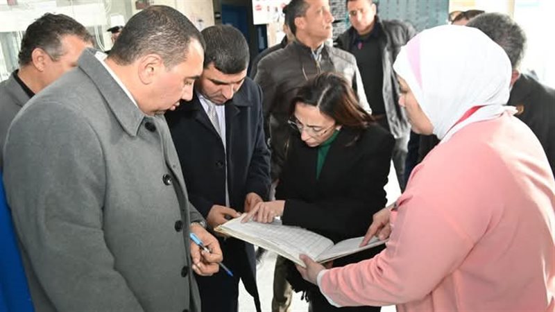 محافظ البحيرة في جولة تفقدية 