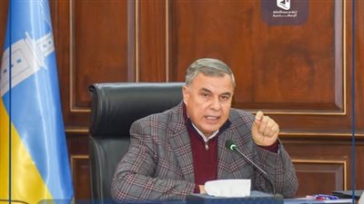 محافظ الإسكندرية: التوسع في منافذ بيع السلع بأسعار مخفضة خلال رمضان