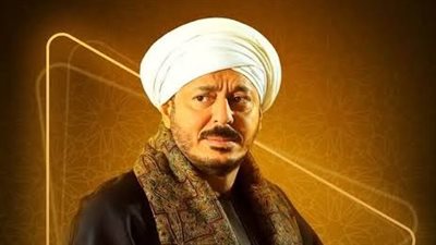بعد أسبوعين من وفاة شقيقه. مصطفى شعبان يستأنف تصوير مسلسل «حكيم باشا»