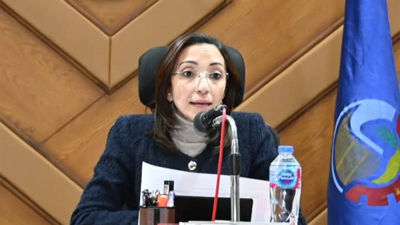 الدكتورة جاكلين عازر 