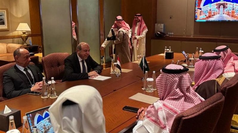 خلال اللقاء 