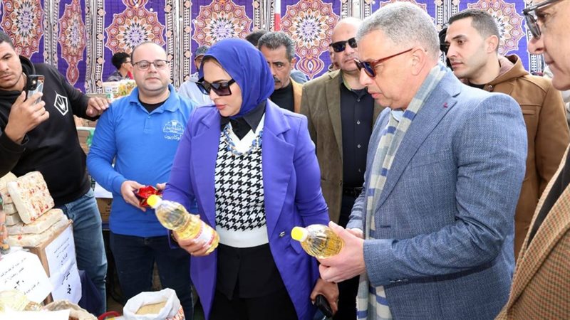 افتتاح معرض اليوم الواحد