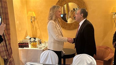 وزير الخارجية لنظيرته الآيسلندية: نتطلع لتعزيز التعاون في عدة مجالات
