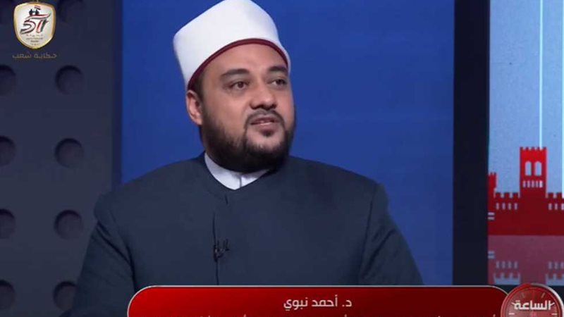 الدكتور أحمد نبوي