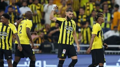 الاتحاد يتقدم على الوحدة 2-1 في الشوط الأول بدوري روشن