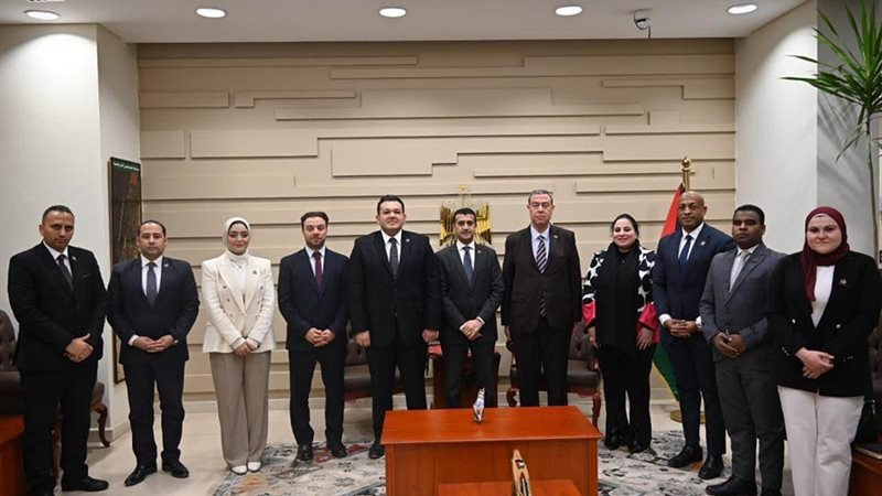 تنسيقية الشباب تلتقي السفير الفلسطيني بالقاهرة 