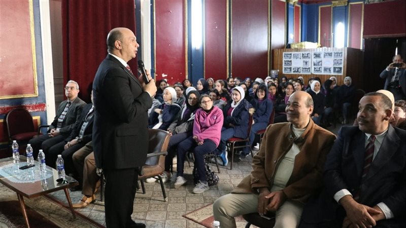 جانب من الزيارة