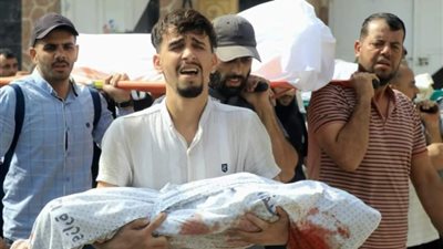 الخارجية الفلسطينية تدين قصف الاحتلال الإسرائيلي مدرسة للأونروا في غزة