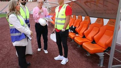 بصحبة وفد من الفيفا.. خالد بيبو يتفقد ملاعب مباريات كأس العالم للأندية