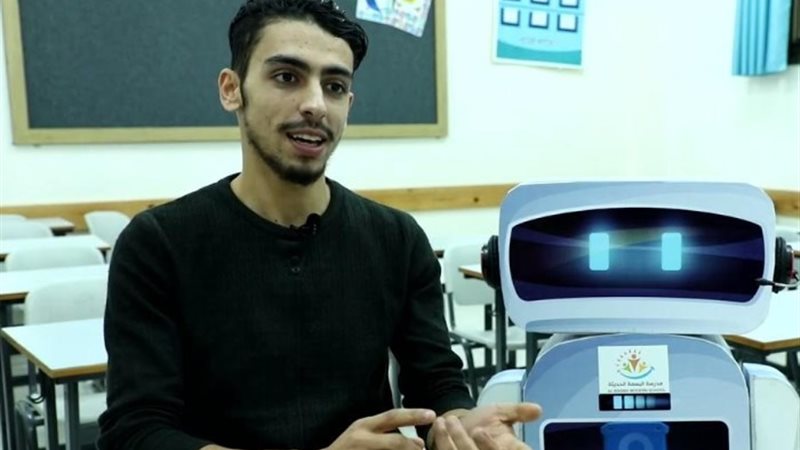روبوت تعليمي