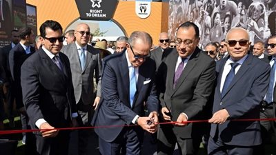 مدبولي يفتتح أكاديمية «الحق في الحلم» لكرة القدم في «باديا»