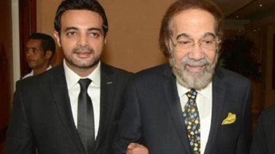 ماذا قال عمرو محمود ياسين  عن تكريم والده الراحل في القومي للمسرح؟