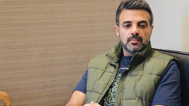 الفنان عمرو محمود ياسين