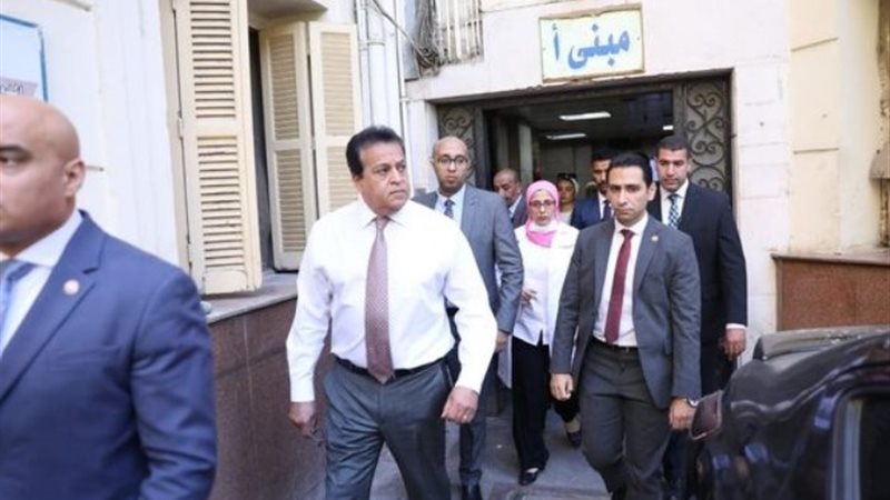 خالد عبدالغفار وزير الصحة