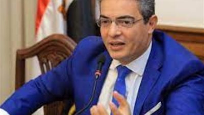 نقيب الإعلاميين: نؤيد قرارات الرئيس السيسي للحفاظ على الأمن القومي