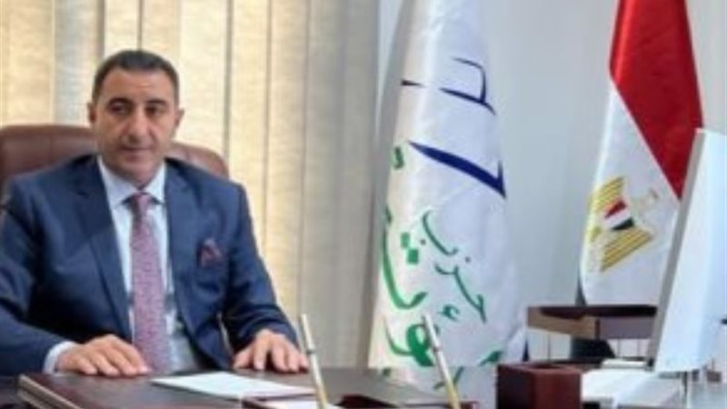 الدكتور سيد غنيم
