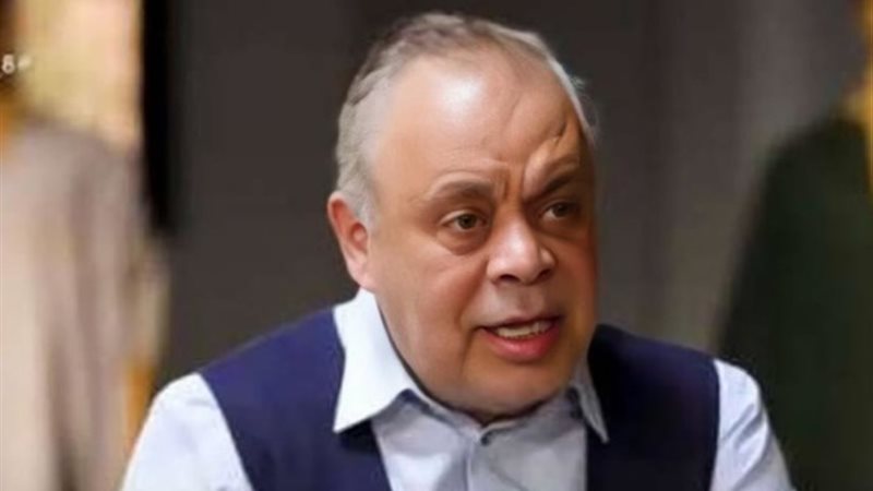 نقيب المهن التمثيلية د أشرف زكي