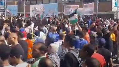 مظاهرة حاشدة من مسجد القائد إبراهيم بالإسكندرية لدعم فلسطين
