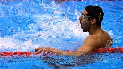 عبد الرحمن سامح يصعد لنهائي كأس العالم للسباحة في سباق 50 مترا
