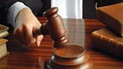 التحقيق مع المتهمين بقتل شاب وإصابة 3 آخرين بحلوان
