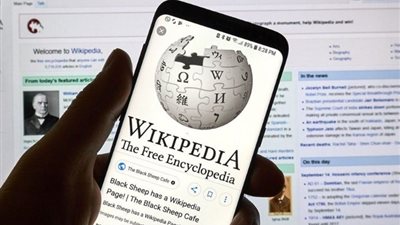 الموثوقية في ذمة الله..  الذكاء الاصطناعي وويكيبيديا وجهًا لوجه