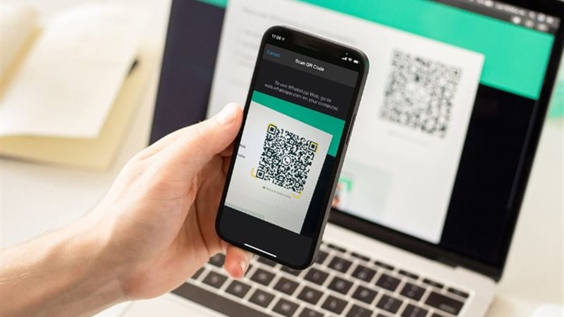 تطبيق «الواتساب»