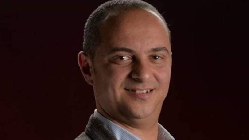 المؤلف محمد هشام عبية